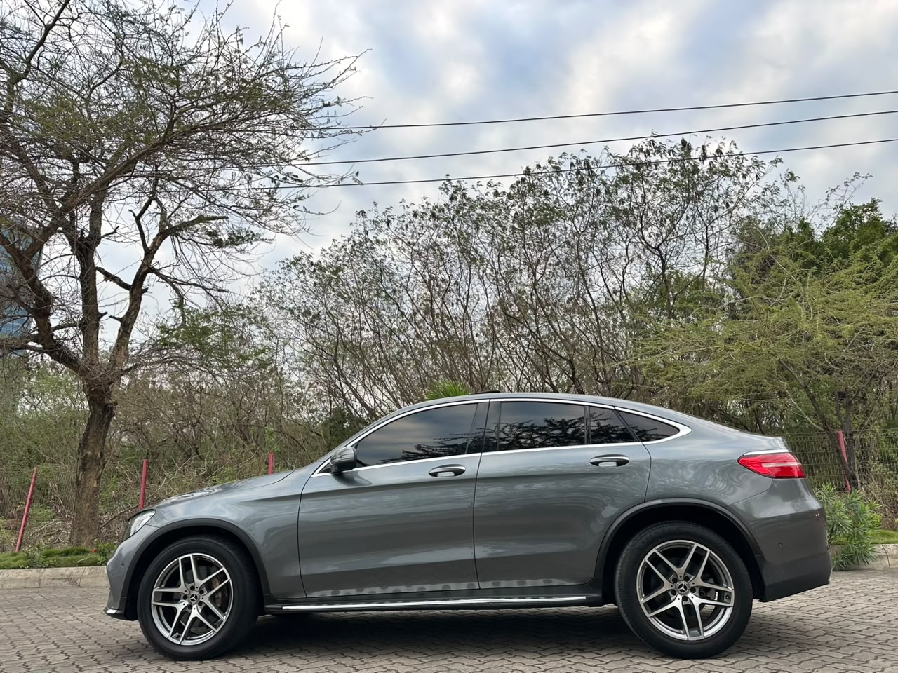 Mercedes-Benz GLC Coupe thumbnail 11